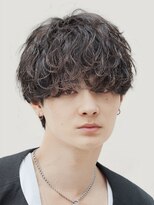 フィフス(fifth)&nbsp;原宿メンズパーマシャドウパーマシースルーマッシュウルフゆるめ