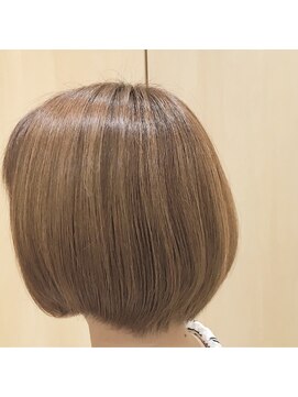 ナノハナ 鹿沼で唯一本格ヘッドスパが出来る美容室　シンプルボブ