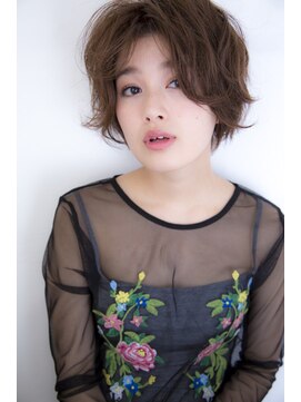 ガーランド (Garland) [Garland/表参道]☆似合わせカットエアリー透け感ショート☆