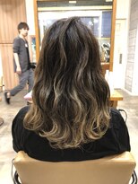 モモ(MOMO)&nbsp;プラチナグラデーション