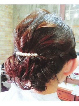 キュア ラボ バイ ヴィア(Cure Labo×via) ヘアセット