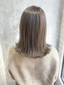 ジーナ 博多(Zina) 【Zina福井崇洋】外ハネミディ♪モノトーングレージュ♪