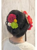 個性的な七五三スタイル＝編み込み＆お団子シニヨン＝