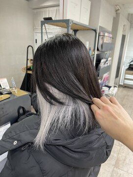 アジールヘア 所沢プロペ通り店(agir hair) インナーホワイトシルバーロングイメチェン