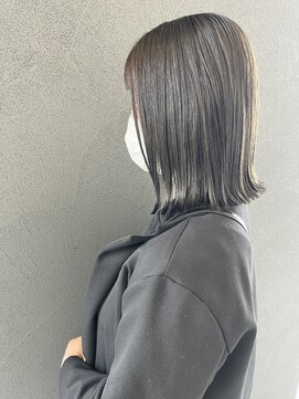 イロ プラス 南田宮店(iro+) 【nobuyo】dark grey × 切りっぱなしロブ