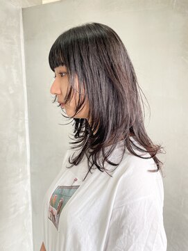 テトヘアー(teto hair) ウルフ ミディアムウルフ ぱっつん 暗髪 レイヤースタイル