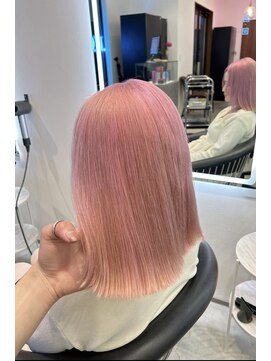 クオン 伊勢崎(QUON.) ブリーチカラー／ペールピンク／暖色カラー