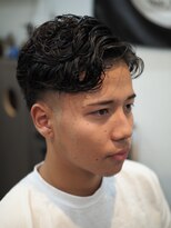 リヴ ヘアワークス(LiVE HAIR WORKS)&nbsp;カット＋パーマ