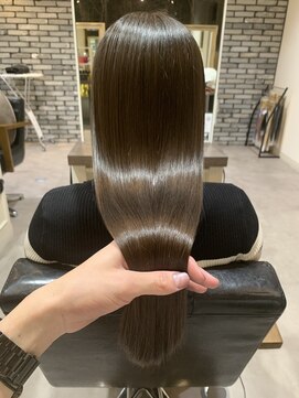 ユニ(Uni.) 艶髪トリートメント