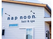 ナップヌーン(nap noon.)の雰囲気（目印のロゴです）