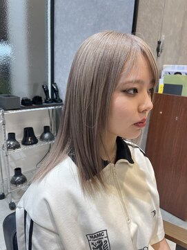 ラッシュ(rush) 明るめシルバーカラー