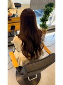 オリーブベージュ