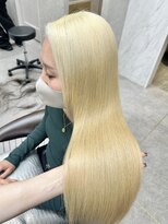 ロンド レア 天神大名店(Lond Le’a) 髪質改善イメチェンホワイトブロンドレイヤーカット美髪天神大名