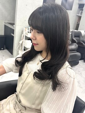 エンディアリング 東銀座(Endearing) ★レイヤーカット イメチェン 美髪 ホワイトブロンド