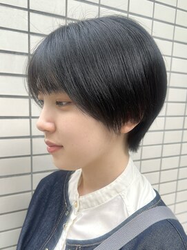 ラウレア(LAULEA) ショート/ショートヘア/ハンサムショート/小顔カット/丸みカット