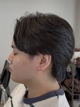 アコロン(acoron.) センターパート/ナチュラル/20代/ニュアンス/池袋メンズカット