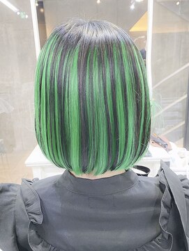 デイズ(days) スイカみたいに可愛いアンブレラカラーグリーンカラーボブ