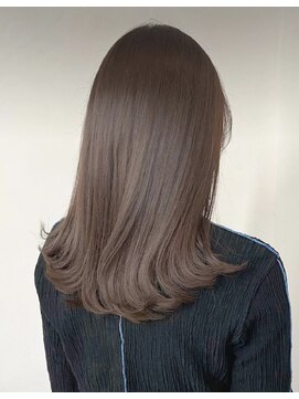 チル(chill) モカベージュ