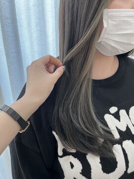 ネオリーブシェリエ 浅草店(Neolive cherie) ホワイトグレージュ/イヤリングカラー/フェイスフレーミング