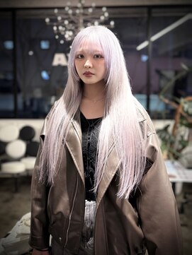 ディーカヘアーセンダイ(Di KA HAIR sendai) ホワイトシルバー