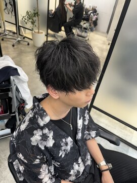 レーヴス(REVES) メンズパーマ