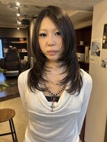 エンベロープス 中目黒(Envelopes) 抜け感のあるモードなハッシュカット