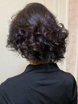 美容室 ティンカーベル パーマスタイルツーブロウェットヘアー