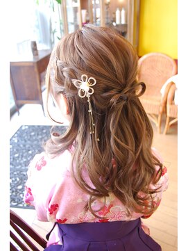 ベル(BELL) リボン編込みハーフアップ【BELL桜新町/用賀】