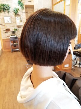 ルークス 中央林間(LOOOKS) 重め前下がりボブ