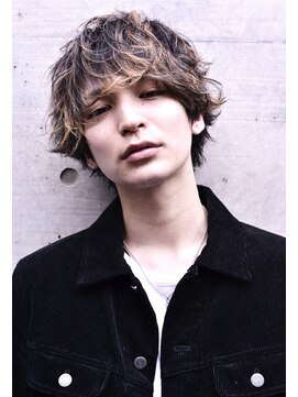 クロム(Chlom) Chlom立川☆フェザーマッシュスタイルTEL 0425125655