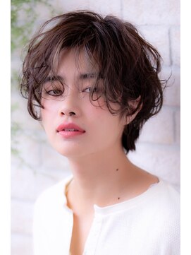 エルデ ナインズ ヘアー スタンド 川口店(elde 9's HAIR STAND) 簡単スタイリング,フォギーベージュ,耳かけ[川口/川口駅]