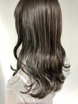 エル ヘアサロン なんば店(eL) eL☆HIROSHI カーキ グレージュ 3Dハイライト オッジオット