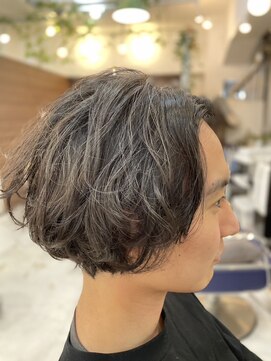 ヘアサロン プラス アーティスタ(hair salon + artista) ナチュラルパーマスタイル