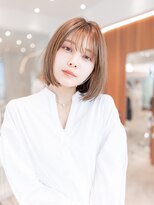 20代30代大人可愛い斜めバング/デザインカラーシルキーベージュ