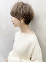 アンド ストーリーズ(&STORIES)&nbsp;大人可愛い前髪ありのひし形マッシュショートパーマ20代30代