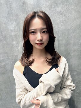 ロンド ストラーダ 心斎橋(Lond strada) 韓国前髪顔周りロング×インナーグレージュ[心斎橋/髪質改善]