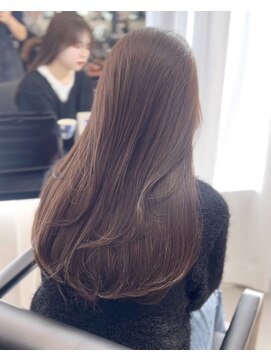 ソヨン 栄2号店(SOYON) 黒髪/グレーベージュ/レイヤーロング/前髪パーマ/髪質改善