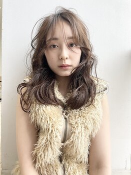 ユーフォリア 銀座(Euphoria)の写真/朝のスタイリング時短！乾かすだけでまとまる、柔らかな憧れの質感に。【カット+デジタルパーマ+TR¥14300】