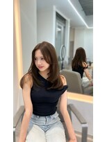 ラル 立川(lar)&nbsp;サナちゃんミディ_黒髪ボブルフネビージュ小顔ワンレン