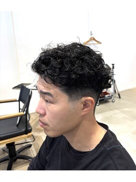 グランデュール 浜松小豆餅店(GRANDEUR) 極道パーマ