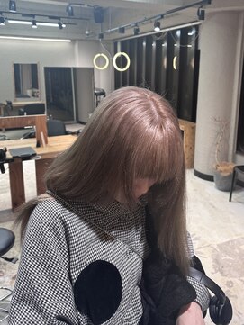 エイト 難波店(EIGHT namba) グレージュ