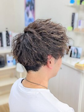 ギフト(GIFT) メンズツイストスパイラルパーマ