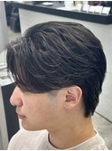 フェザーショートセンターパート