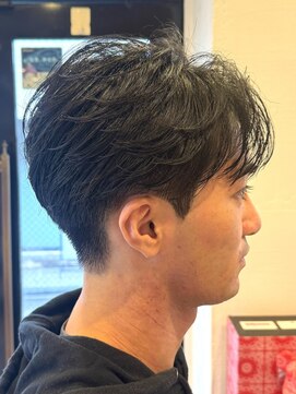 オーシャントーキョー(OCEAN TOKYO) 韓国マッシュフェザーパーマニュアンスパーマセンターパート黒髪