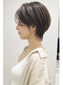 丸みショートスタイル　くびれショート