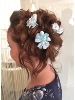 ネオリーブクレア 綱島店(Neolive Krea) 前髪ポンパ サイドアップ/ヘアセット/パーティーヘア/綱島