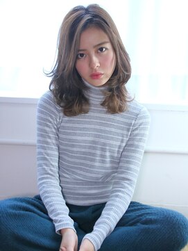 アンス 大阪梅田(ANs.) グレージュ×スポンテニアス×グラデーションカラー ミディアム