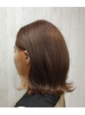ミディアムボブ　インナーカラー　オレンジ