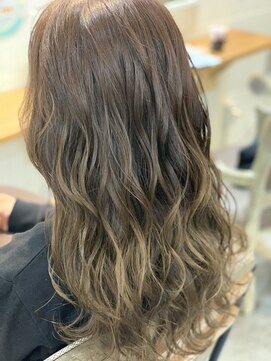 アルート 町田店(aroot) ベージュ