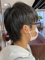 クオリス 上板橋店(QUALIS) 学生カット【耳周りスッキリ×ウルフスタイル】